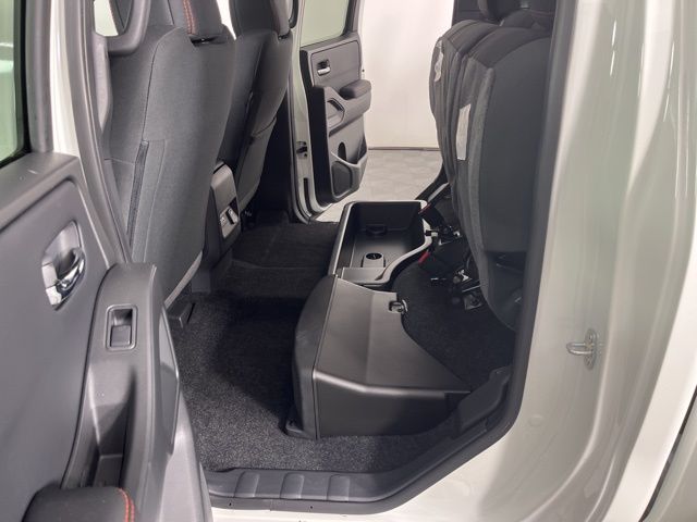 2025 Glacier White Nissan Frontier PRO-X RWD Truck