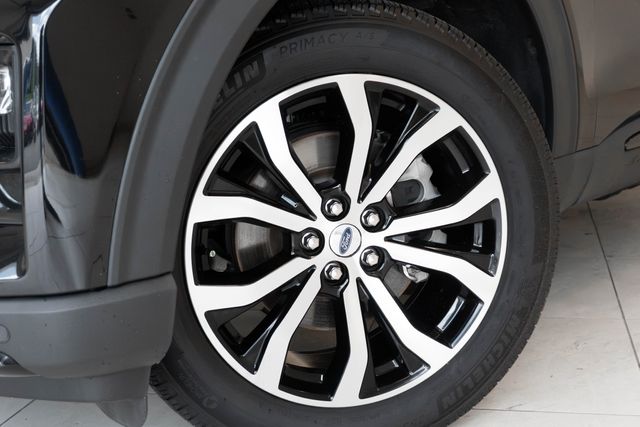 Used 2025 Ford Explorer SUV