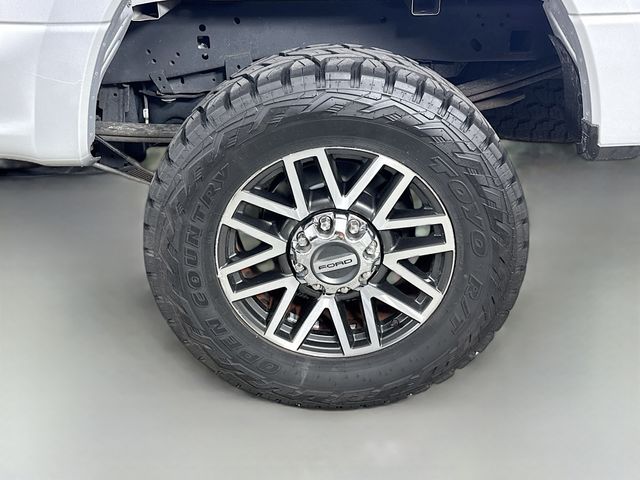 2019 Ingot Silver Ford Super Duty F-250 SRW Lariat 4X4 Truck