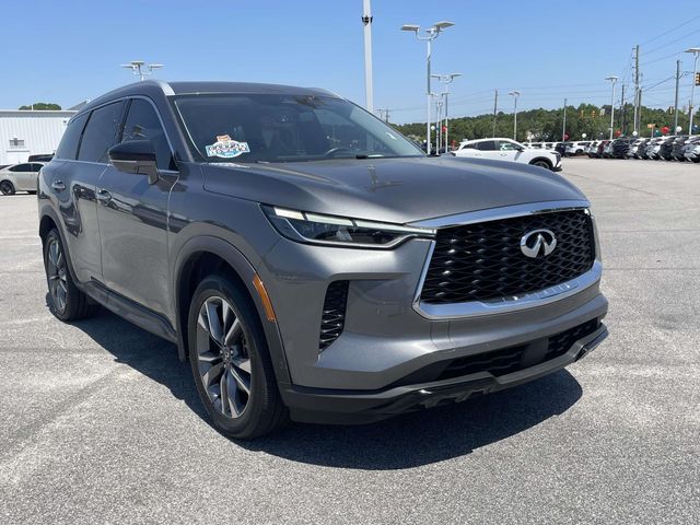 Gray (Graphite Shadow) 2023 INFINITI QX60 Luxe AWD SUV / Crossover All-Wheel Drive 9-Speed Automatic