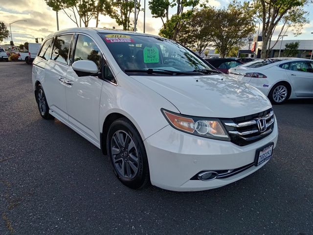 White Diamond Pearl 2015 Honda Odyssey Touring Elite FWD Minivan Front-Wheel Drive 6-Speed Automatic