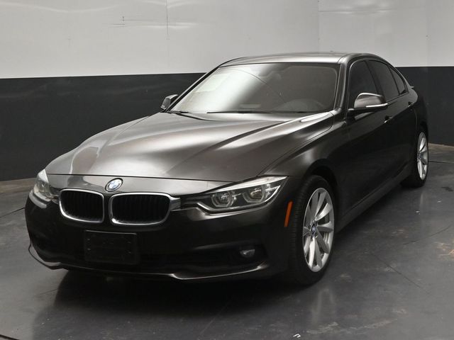 2018 BMW 3 Series 320i Sedan RWD