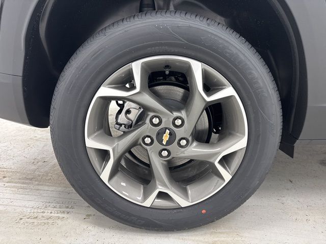 new 2026 Chevrolet Trax car, priced at $23,885