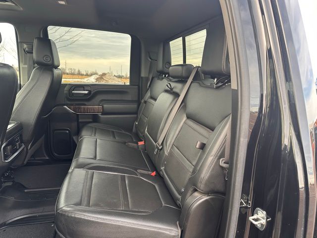 2023 GMC Sierra 2500HD Denali