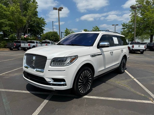 2019 Lincoln Navigator Black Label photo