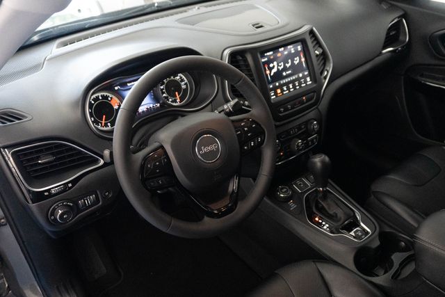 Used 2023 Jeep Cherokee SUV