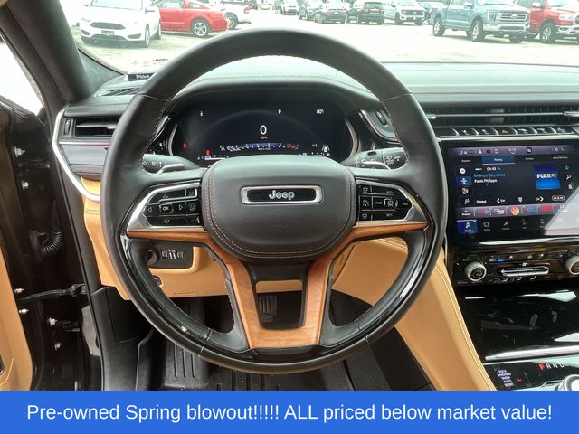 Used 2022 Diamond Black Jeep Summit Reserve image 20