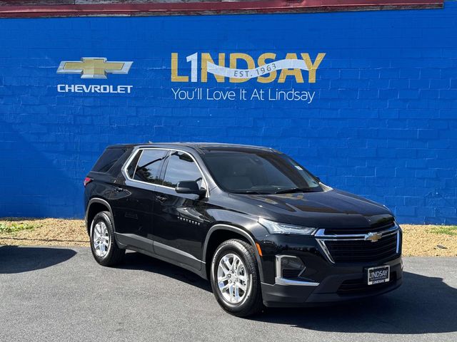 2023 Chevrolet Traverse LS FWD
