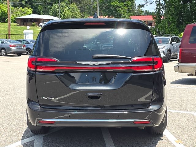 2023 Chrysler Pacifica Touring L:46447A