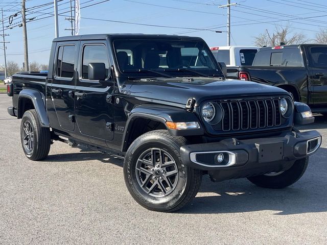 2024 Jeep Gladiator Sport S's photo