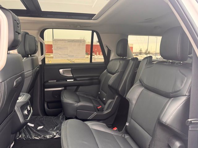 2026 Ford Expedition Max Platinum MAX