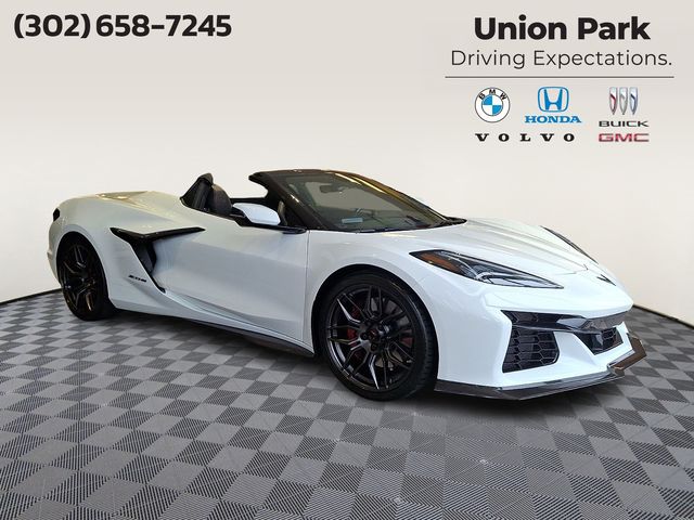 Arctic White 2024 Chevrolet Corvette Convertible Rear-Wheel Drive 8-Speed Dual Clutch