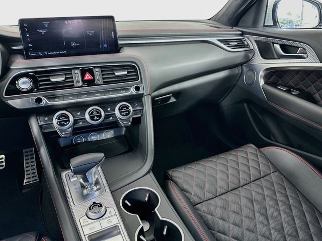 Thumbnail: 2023 Genesis G70 - 24