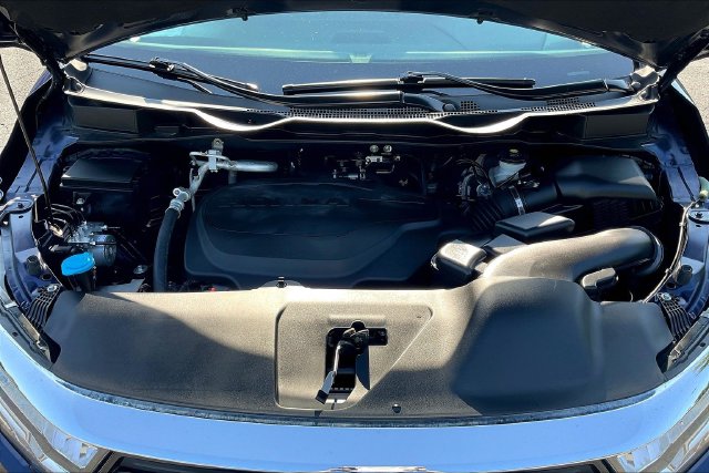 Used 2022 Honda Odyssey Van
