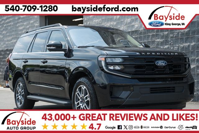 Black Metallic 2025 Ford Expedition SUV / Crossover Four-Wheel Drive Automatic