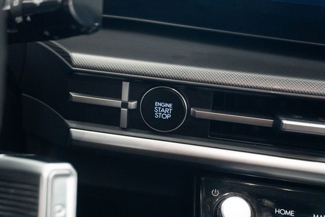 2024 Hyundai Santa Fe XRT - Photo 12
