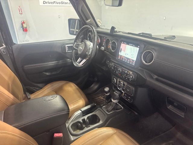 Used 2020 Black Jeep Unlimited Sahara image 26