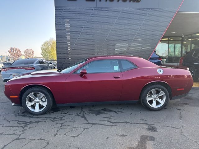 2021 Dodge Challenger SXT 8