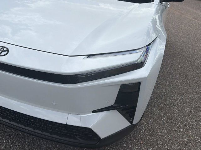 New 2026 Toyota C-HR SUV