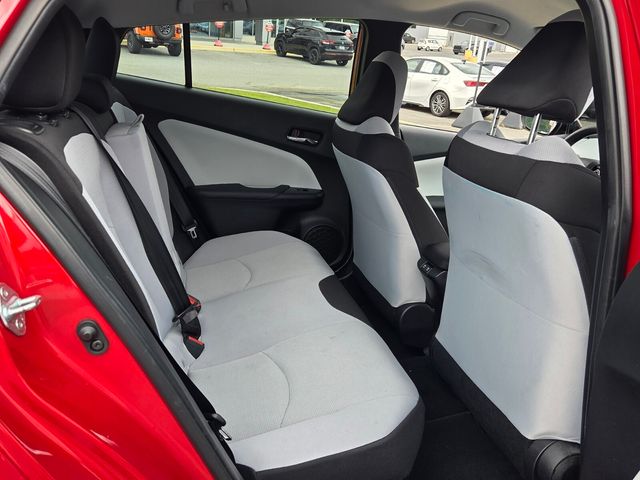 Used 2020 Red Toyota L image 14