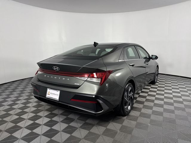New 2025 Hyundai Elantra Hybrid For Sale in Indianapolis, IN