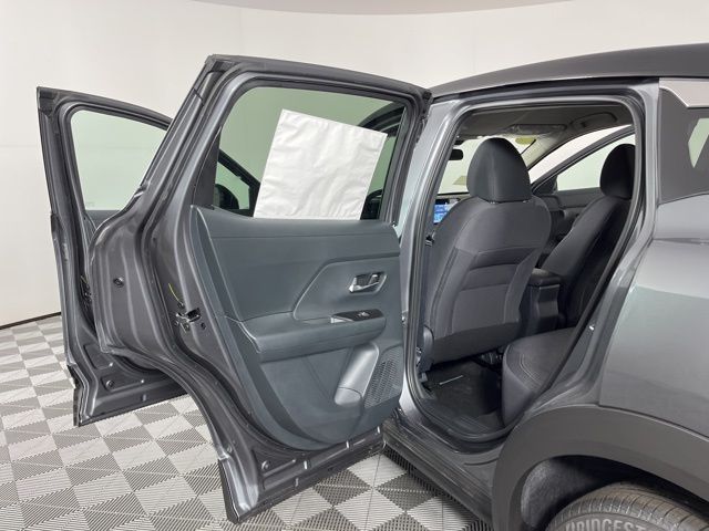2025 Gun Metallic/Super Black Nissan Kicks SV FWD SUV