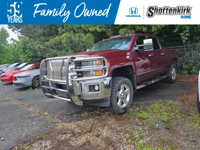 2016 Chevrolet Silverado HD LTZ 4WD Crew Cab Standard Box's photo