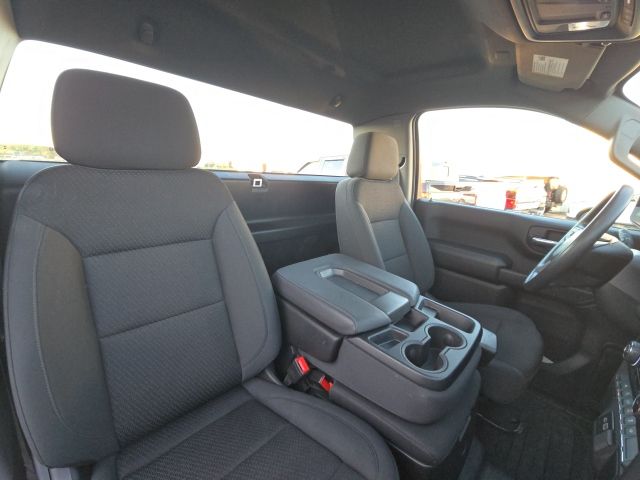 2025 Chevrolet Silverado 1500 WT:C02608