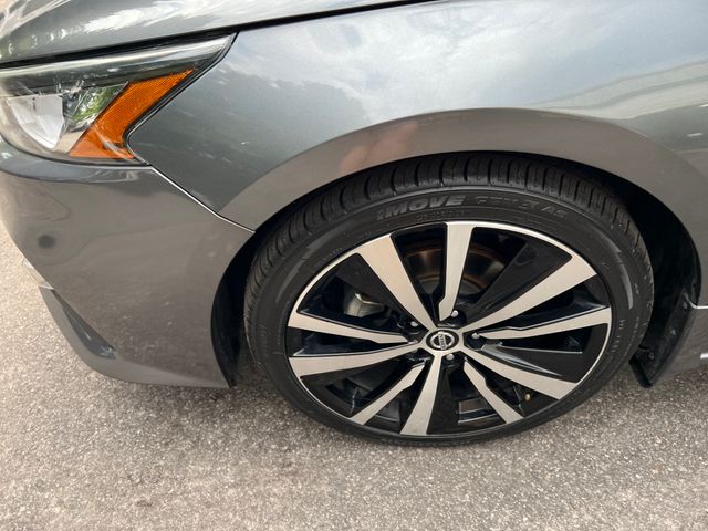 2019 Nissan Altima 2.5 SR 13