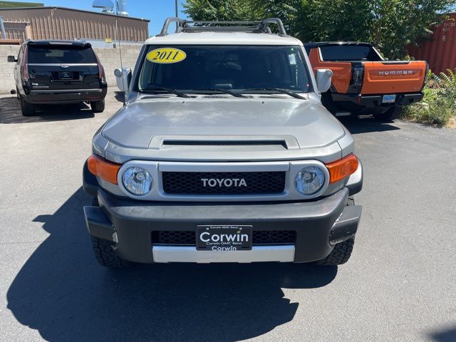 2011 Toyota FJ Cruiser Base 24