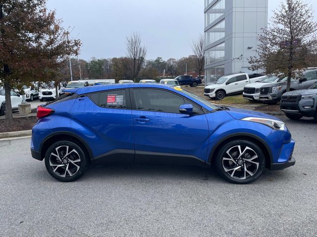 2018 Toyota C-HR XLE 2