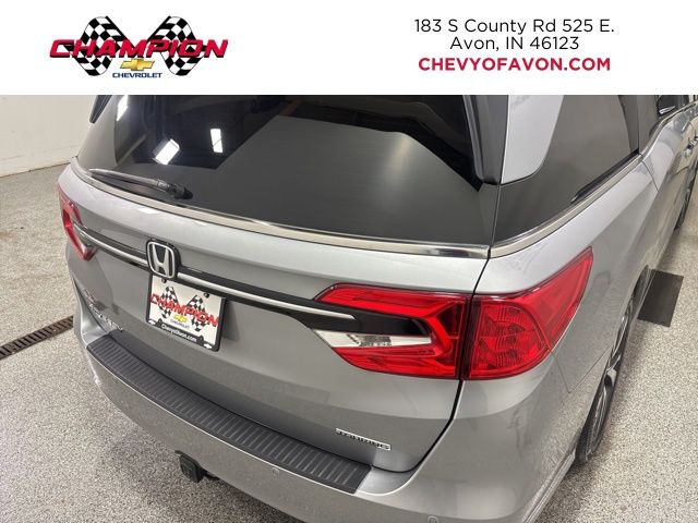 2024 Honda Odyssey Touring photo