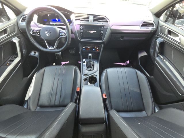 2022 Volkswagen Tiguan 2.0T SE R-Line Black:169404A