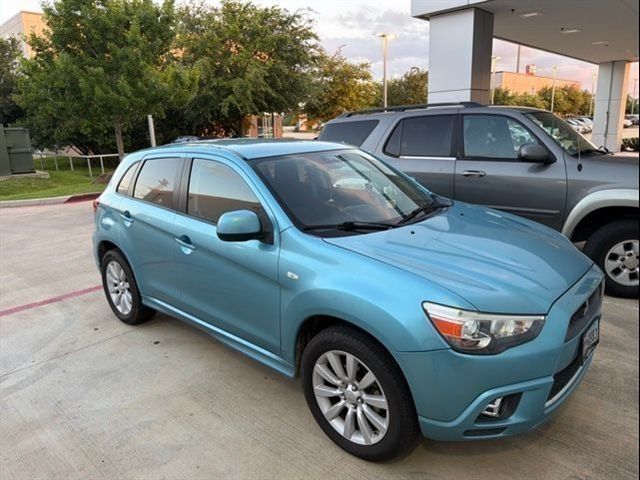 2011 Mitsubishi Outlander Sport SE