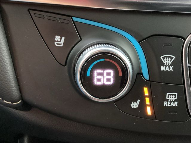 Used Car 2023 Chevrolet Traverse  Premier For Sale Under $35,000 In San Antonio, Texas