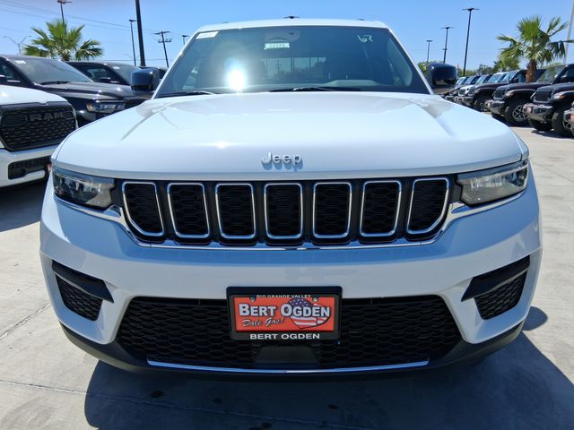 New 2026 White Jeep Laredo X image 2