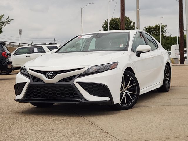 Ice 2023 Toyota Camry Sedan Front-Wheel Drive 8-Speed Automatic