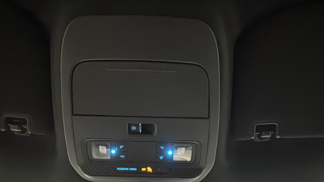 Used 2024 Oxford White Ford XLT image 32