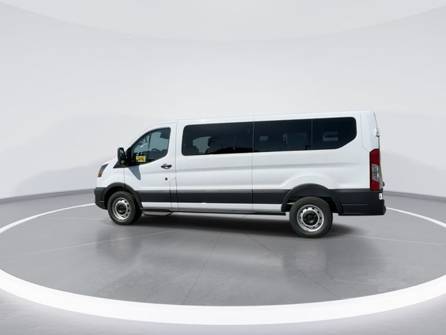 New 2026 Oxford White Ford Passenger Van XL image 5