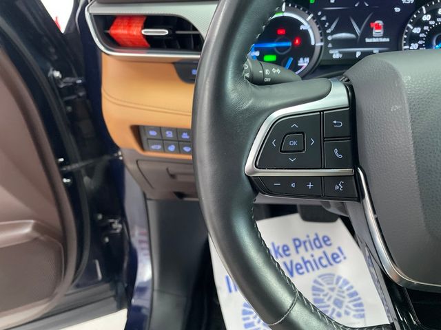 Used 2021 Toyota Highlander Hybrid SUV
