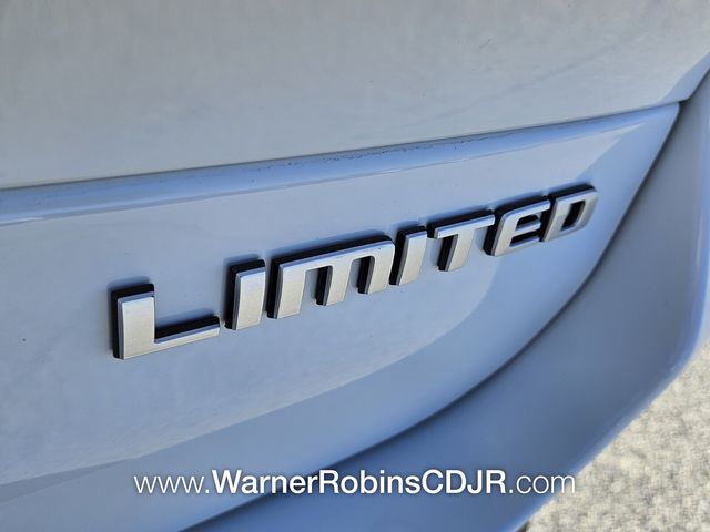 New 2025 White Jeep Limited image 11