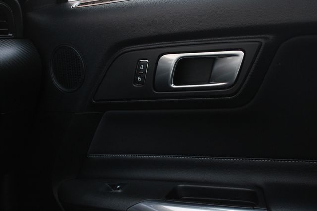 Used 2022 Black Ford EcoBoost image 19