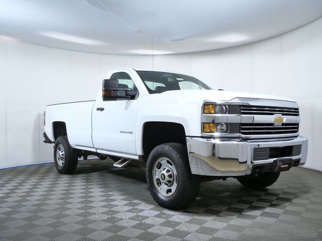 Summit White 2017 Chevrolet Silverado 2500HD Pickup Truck Four-Wheel Drive 6-Speed Automatic Overdrive