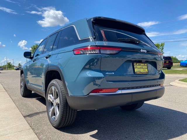 2026 Jeep Grand Cherokee Limited - Steel Blue exterior view 7