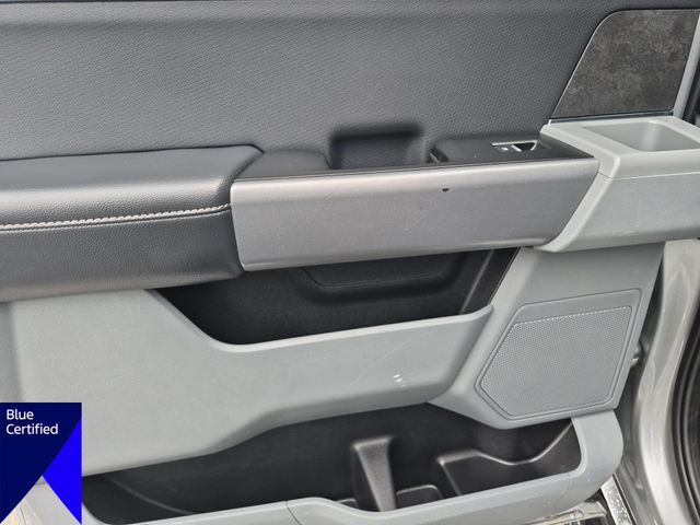 Used 2024 Silver Ford XLT image 29