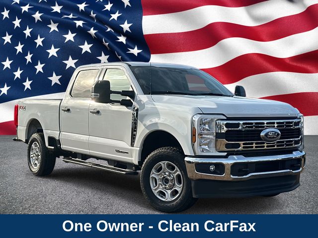 2025 Ford F-250 Super Duty XLT Crew Cab 4WD