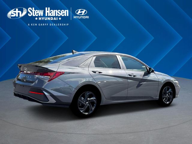 New 2026 Gray Hyundai SEL Sport image 8