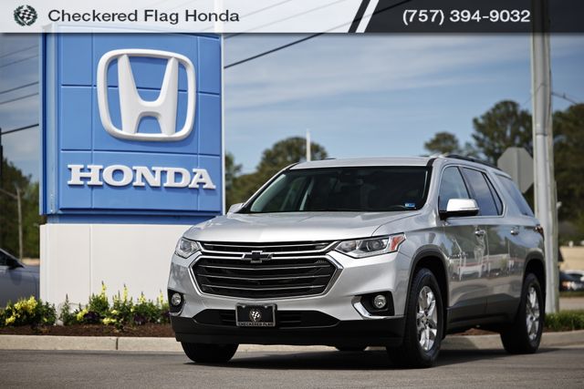 Silver Ice Metallic 2020 Chevrolet Traverse LT Leather AWD SUV / Crossover Four-Wheel Drive 9-Speed Automatic