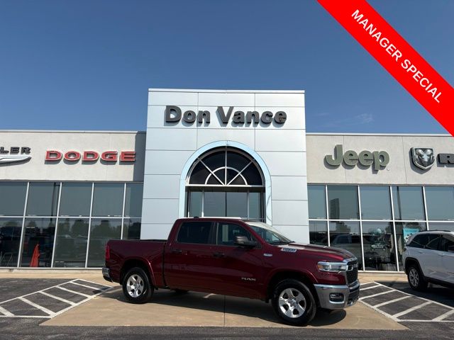 2025 RAM 1500 Big Horn Crew Cab 4WD