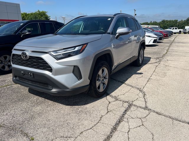 2025 Toyota RAV4 Hybrid XLE